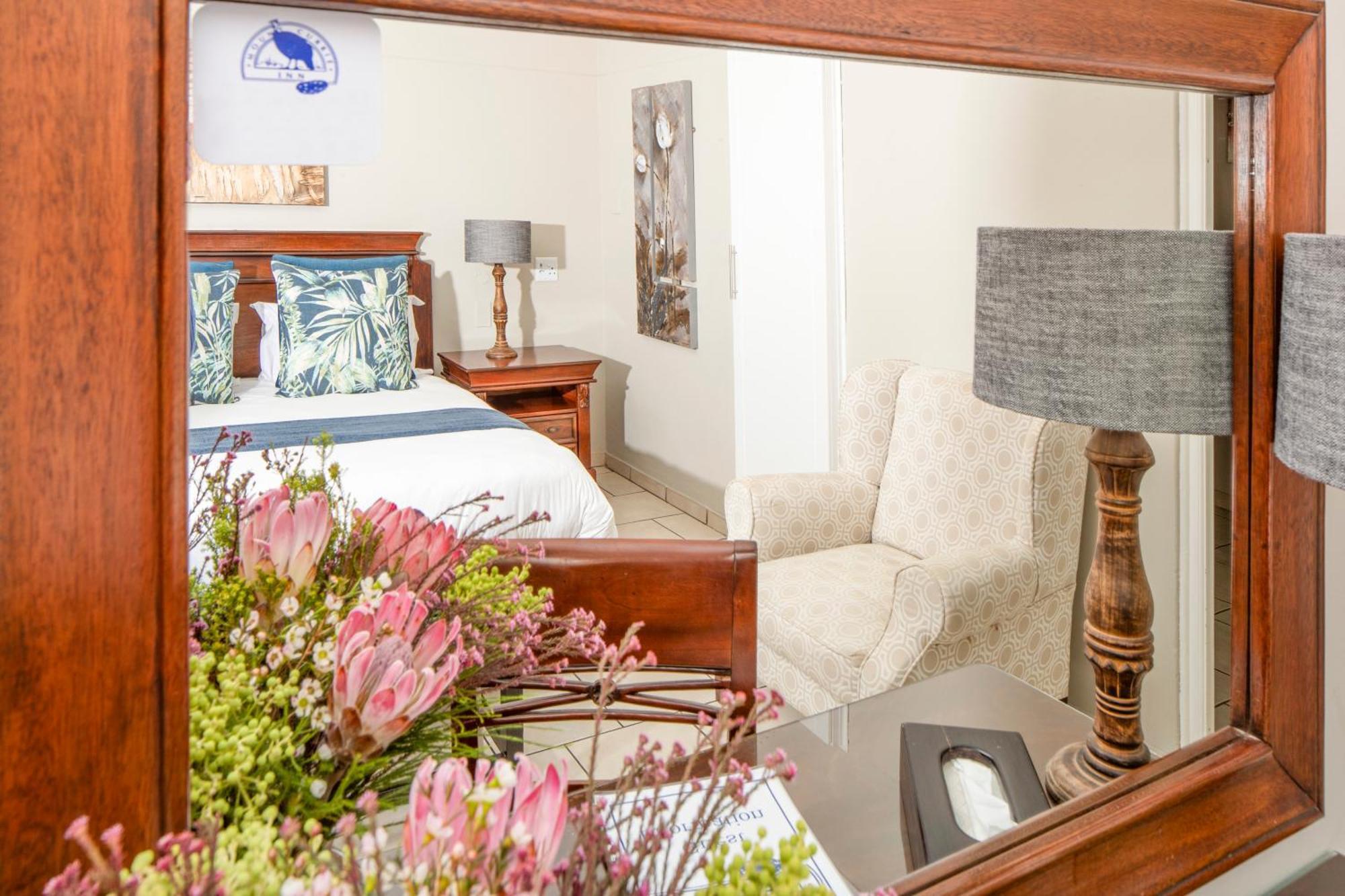Mount Currie Inn Кокстад Екстериор снимка